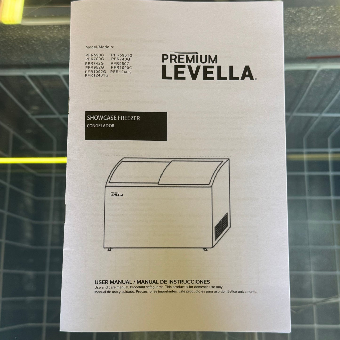 PREMIUM Levella Glass Door Showcase Freezer / Refrigerator (Multifunctional), 7.4 Cu Ft. White 40.7X 24.4X 35.8in. MPN: PFR740G