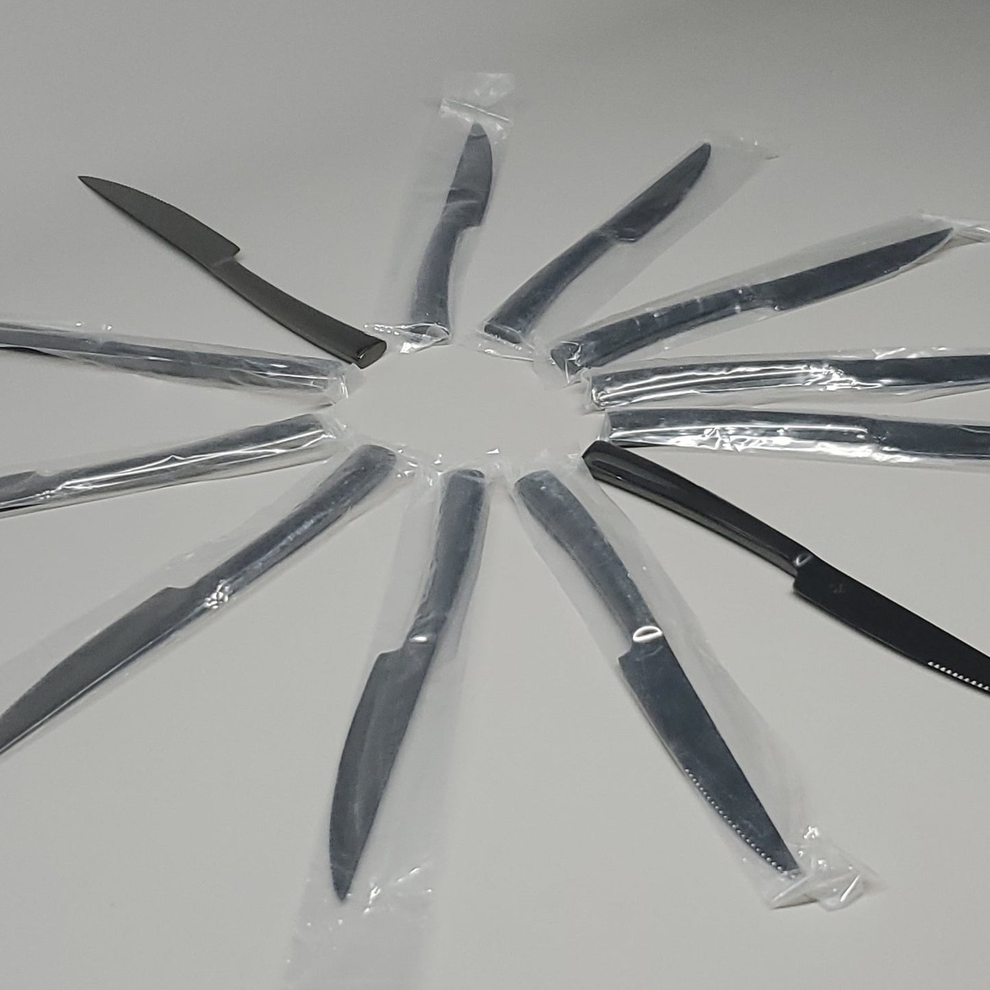 WORLD TABLEWARE - Aspect Steak Knives 12 Pcs. Master's Gauge, Extra Heavy Weight Stainless Steel Size: 9-3/8" Dark Gunmetal Finish